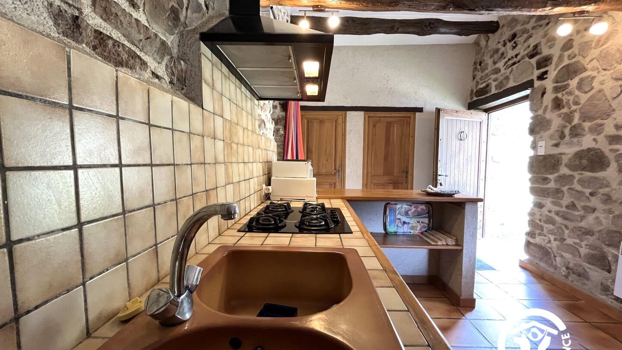 Photo of Kitchen in Saint-Laurent-de-Cerdans