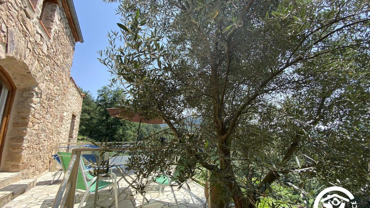Photo of Patio Balcony in Saint-Laurent-de-Cerdans