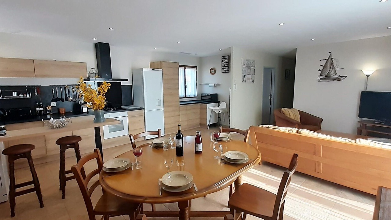 Photo of Others in Thuir