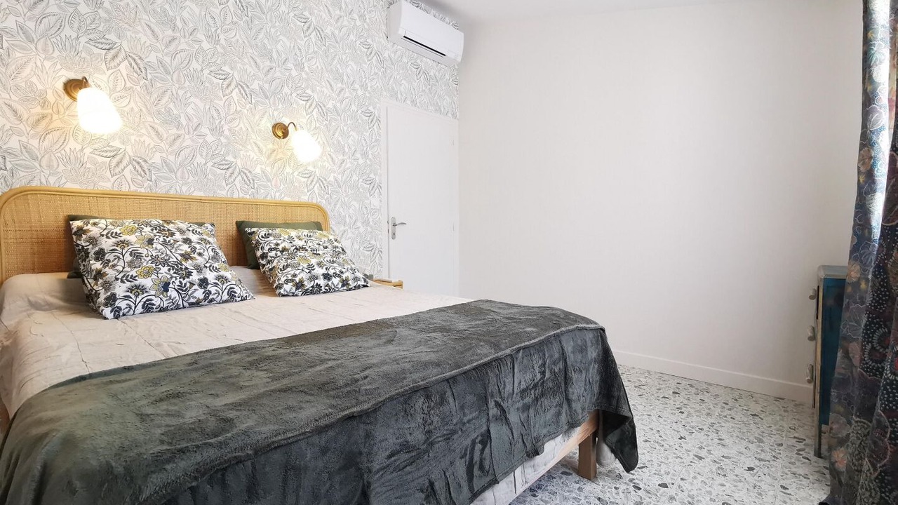 Photo of Bedroom in Laroque-des-Alberes