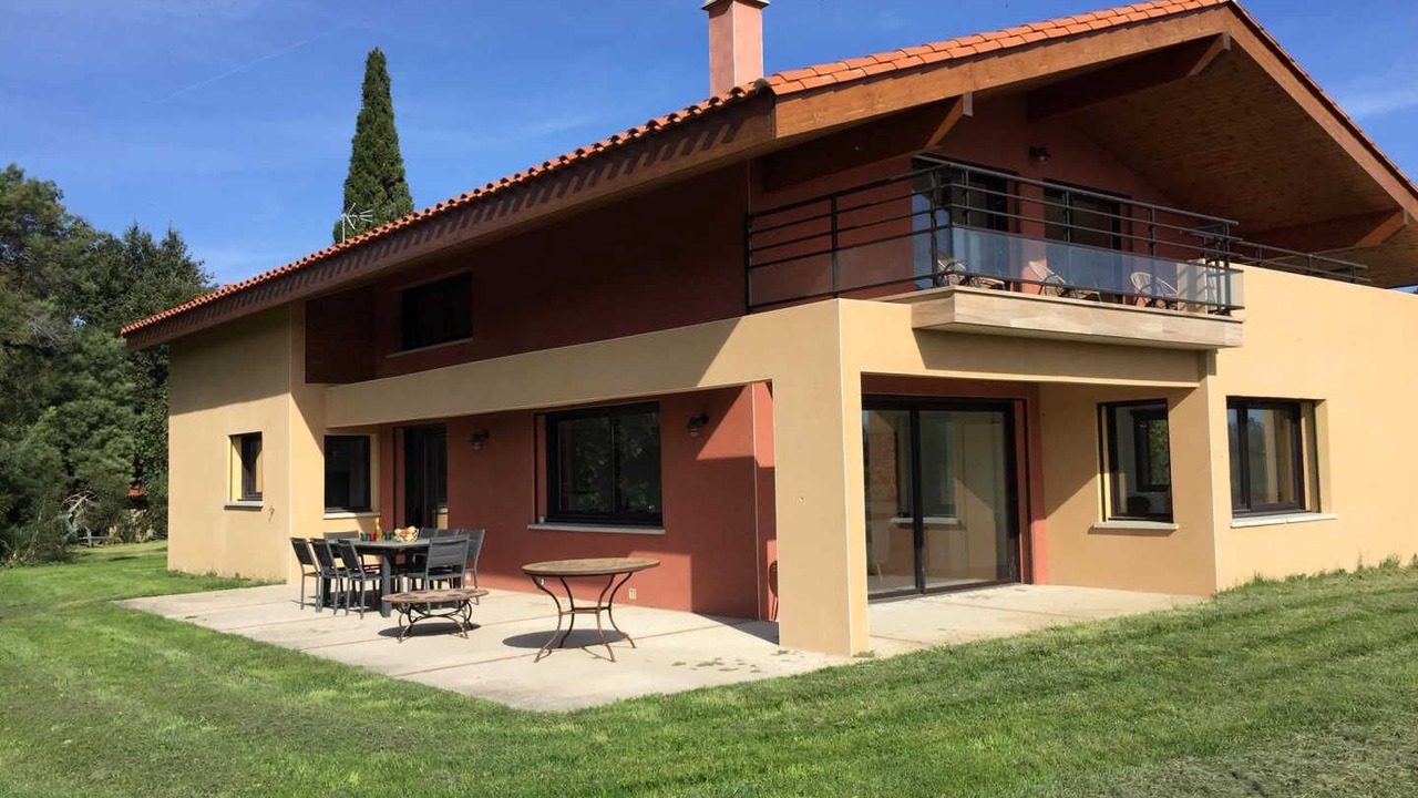 Photo of Outdoor in Thuir