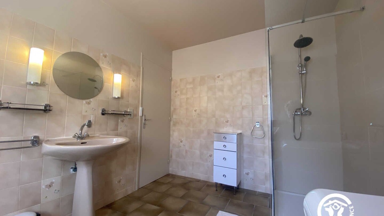 Photo of Bathroom in Arles-sur-Tech