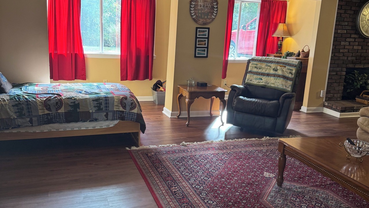 Photo of Bedroom in Buchanan