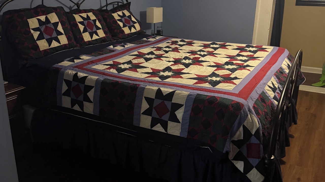 Photo of Bedroom in Buchanan
