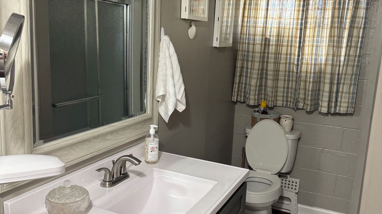 Photo of Bathroom in Buchanan