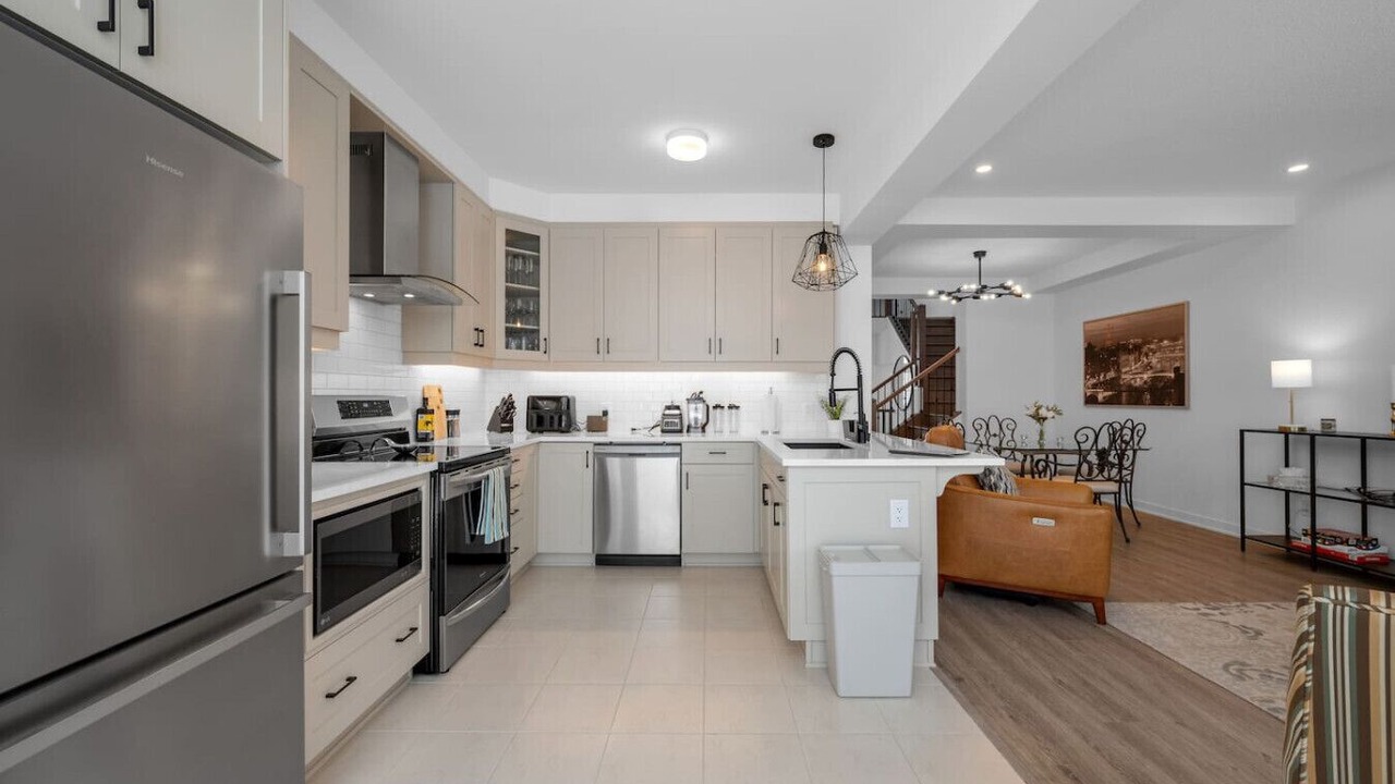Photo of Kitchen in Ottawa Division