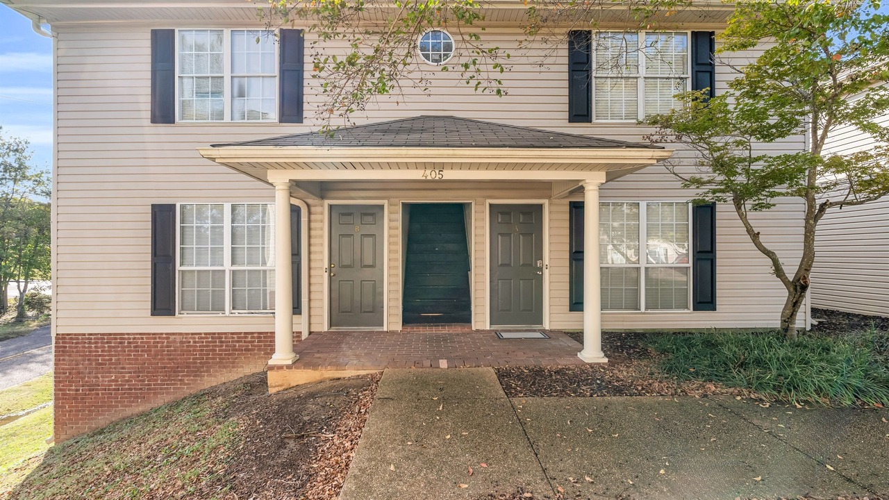 Photo of Outdoor in Starkville