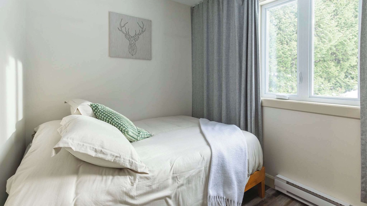 Photo of Bedroom in Pohenegamook