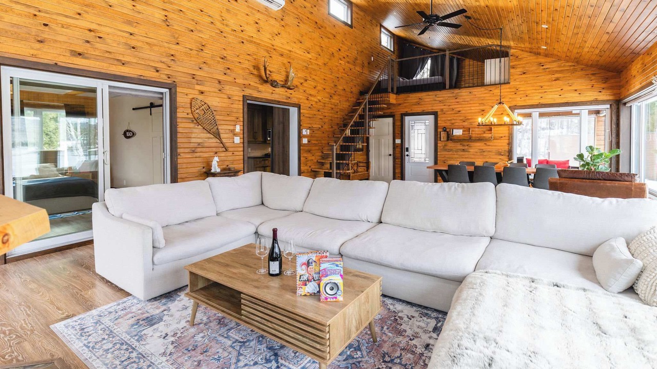 Photo of Livingroom in Pohenegamook