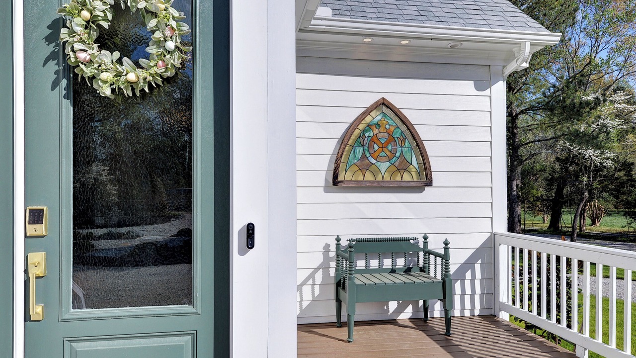Photo of Patio Balcony in Stonehouse