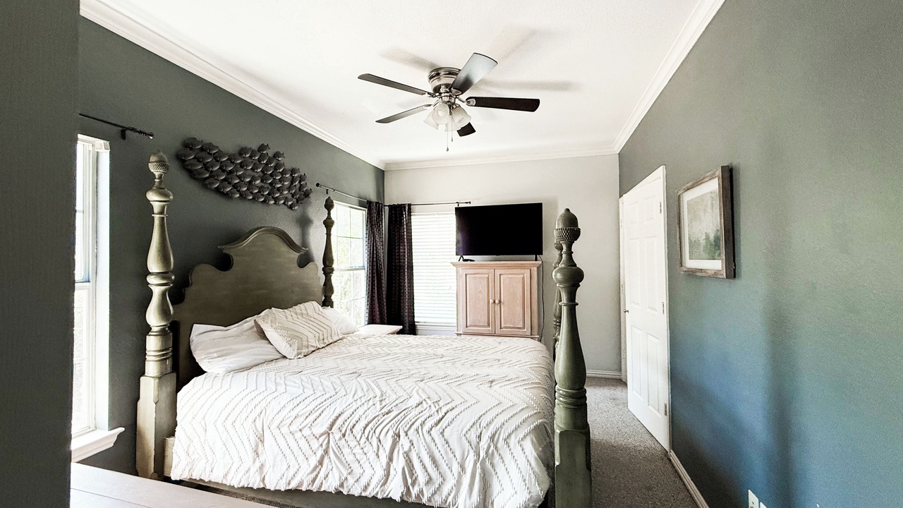 Photo of Bedroom in Highland Village