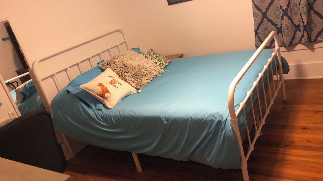 Photo of Bedroom in Narrowsburg