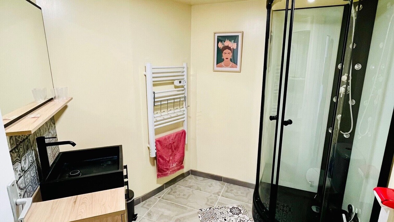 Photo of Bathroom in Les Mees