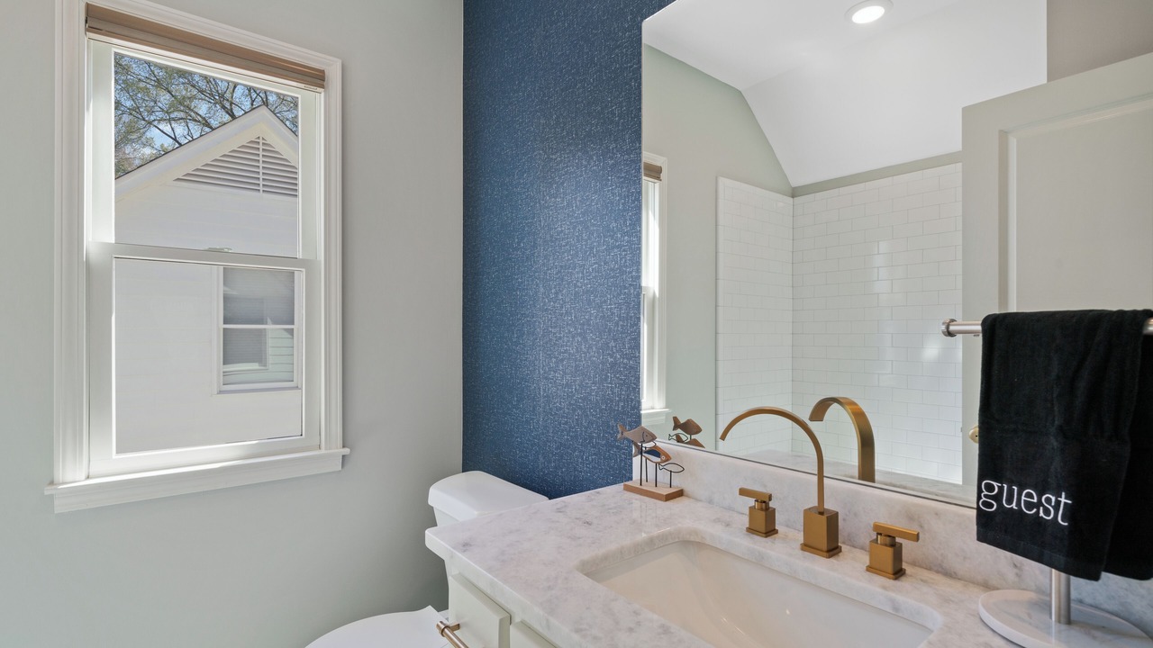 Photo of Bathroom in Joffre