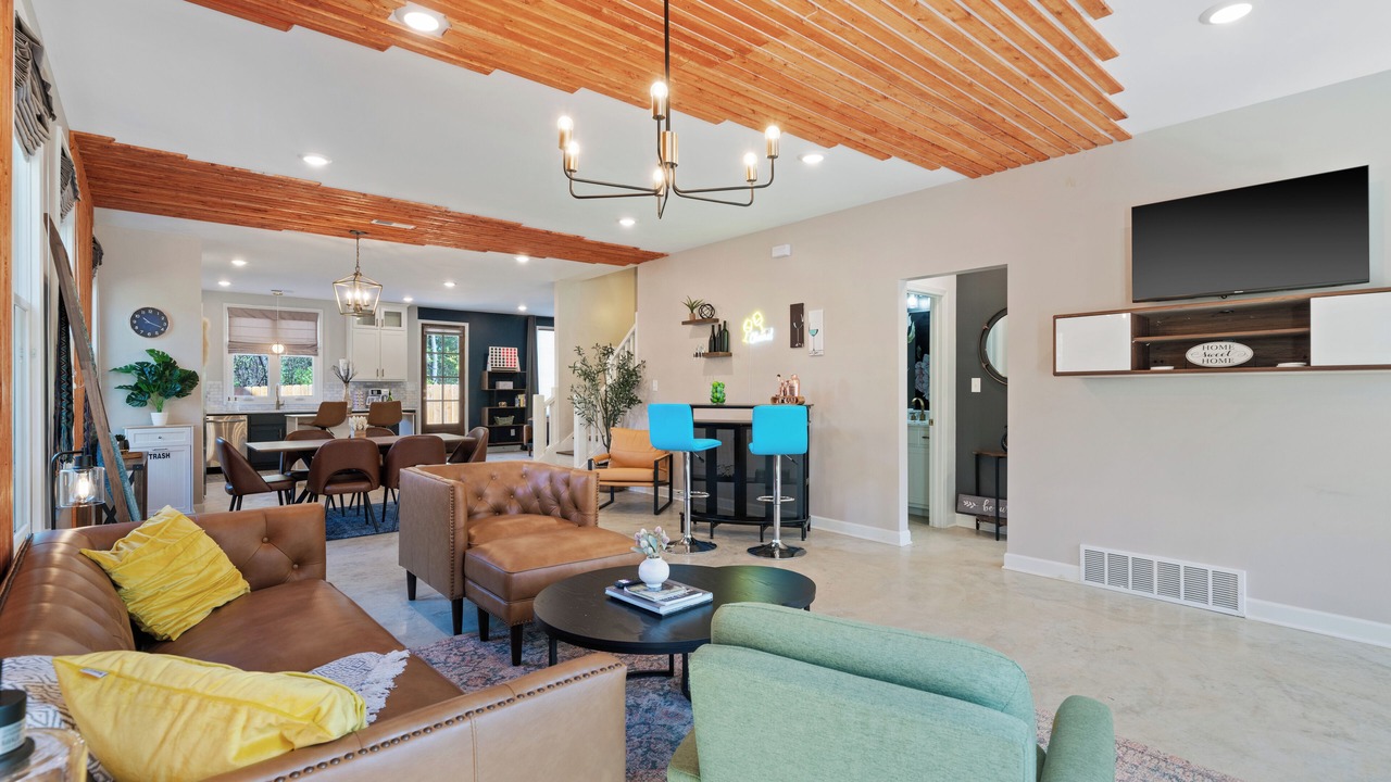 Photo of Livingroom in Joffre