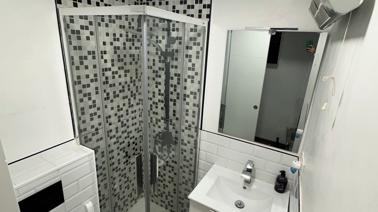 Photo of Bathroom in Collblanc y La Torrassa