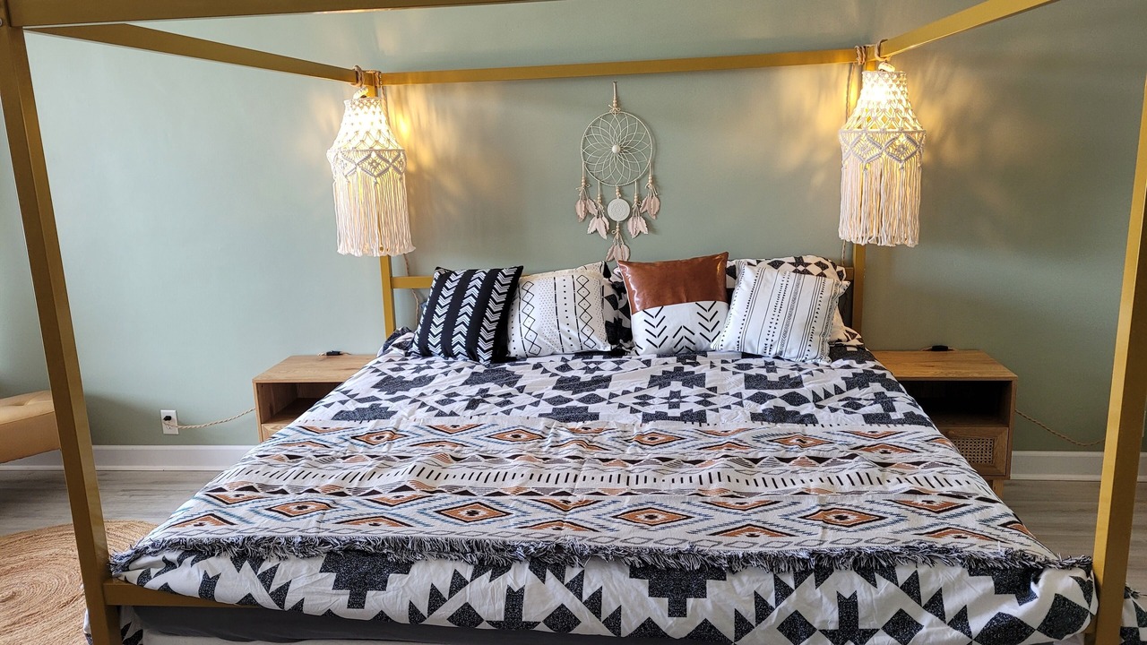 Photo of Bedroom in Panacea