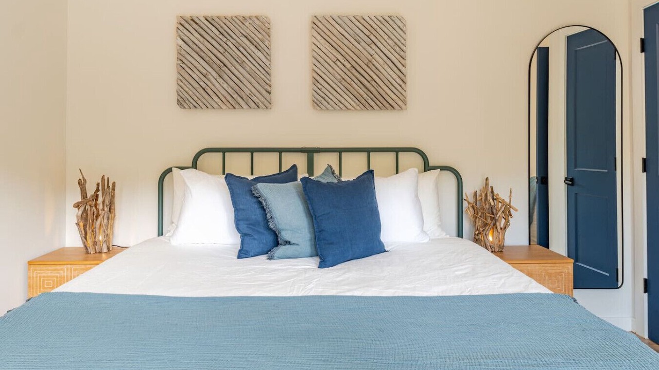 Photo of Bedroom in Mount Marion