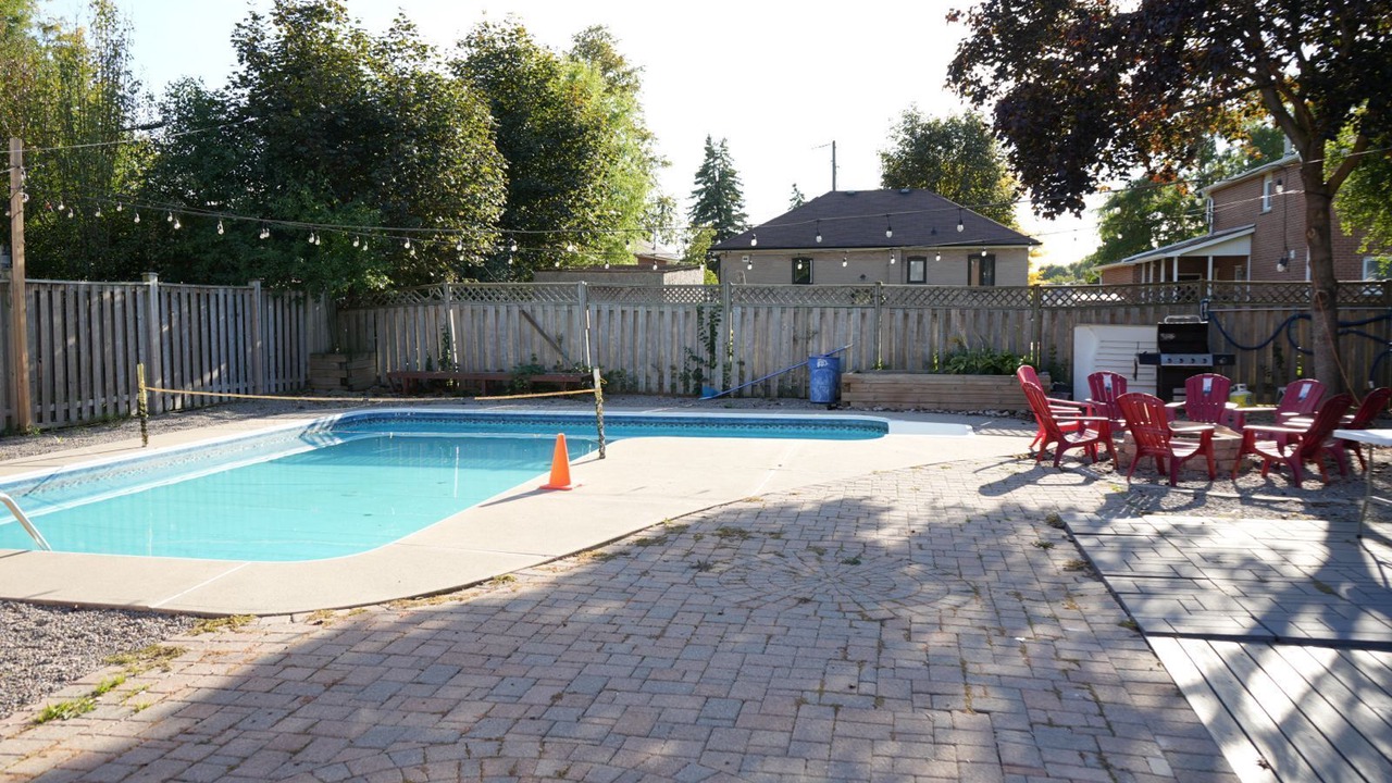 Photo of Outdoor in Brampton West