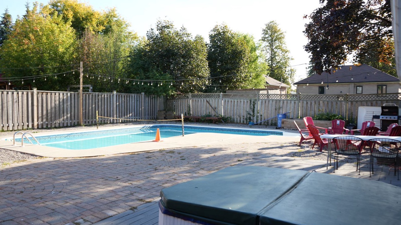 Photo of Outdoor in Brampton West