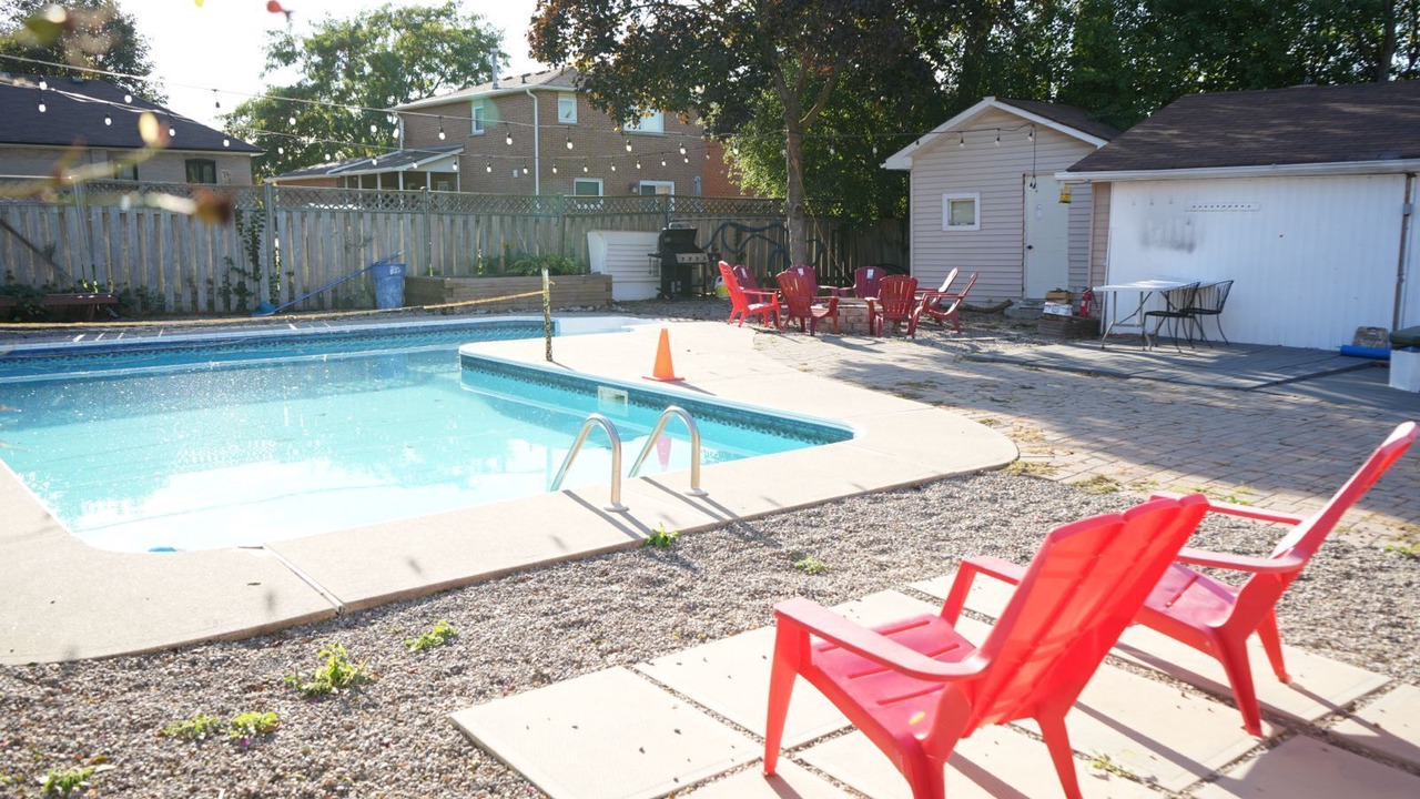 Photo of Outdoor in Brampton West