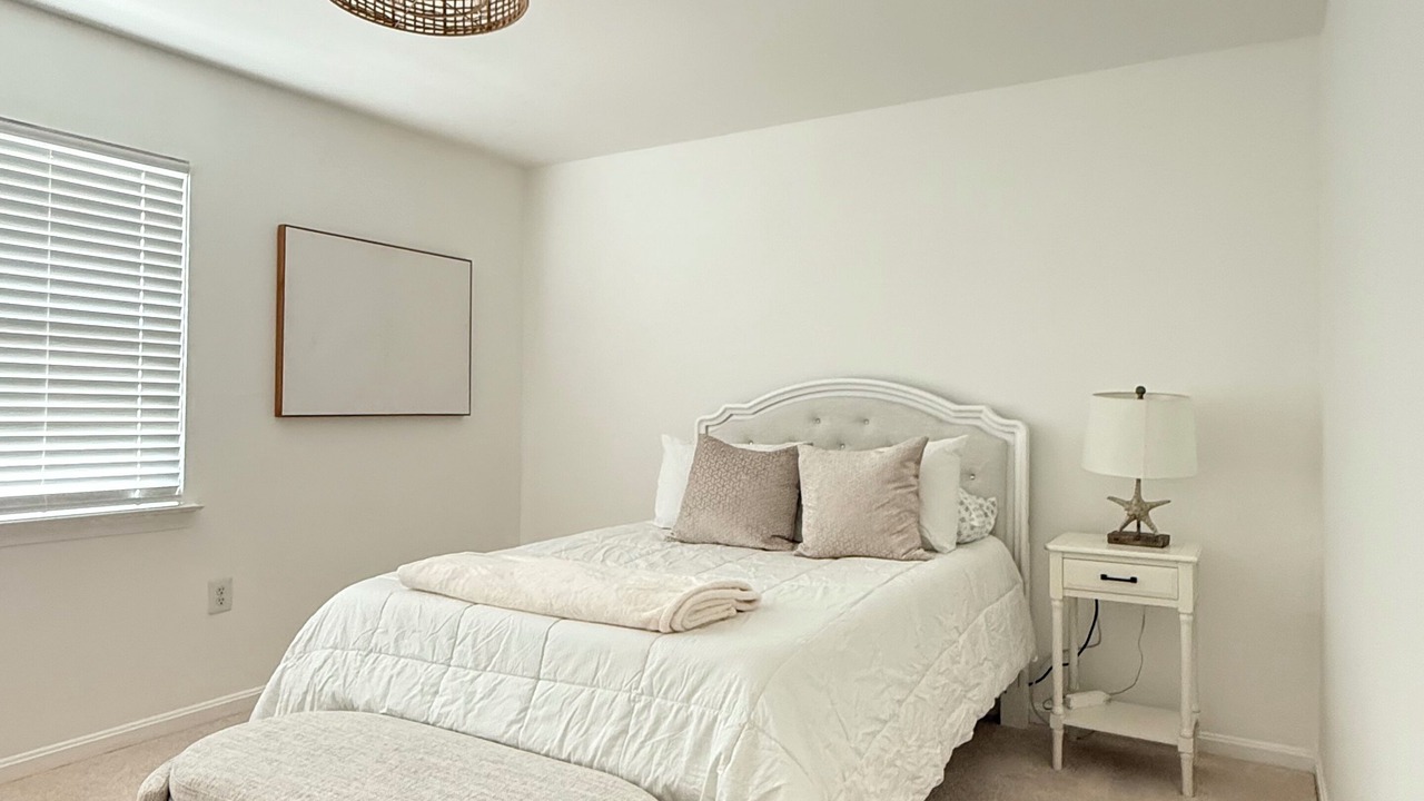 Photo of Bedroom in Alexandria West