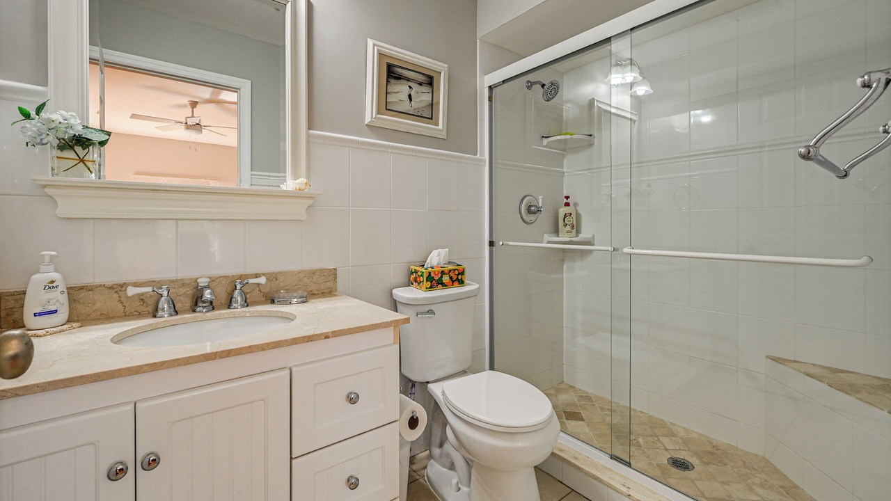Photo of Bathroom in Central Naples