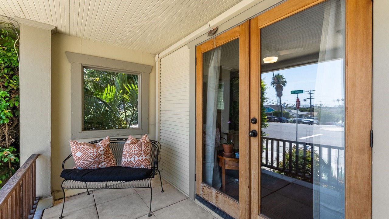Photo of Patio Balcony in University Heights