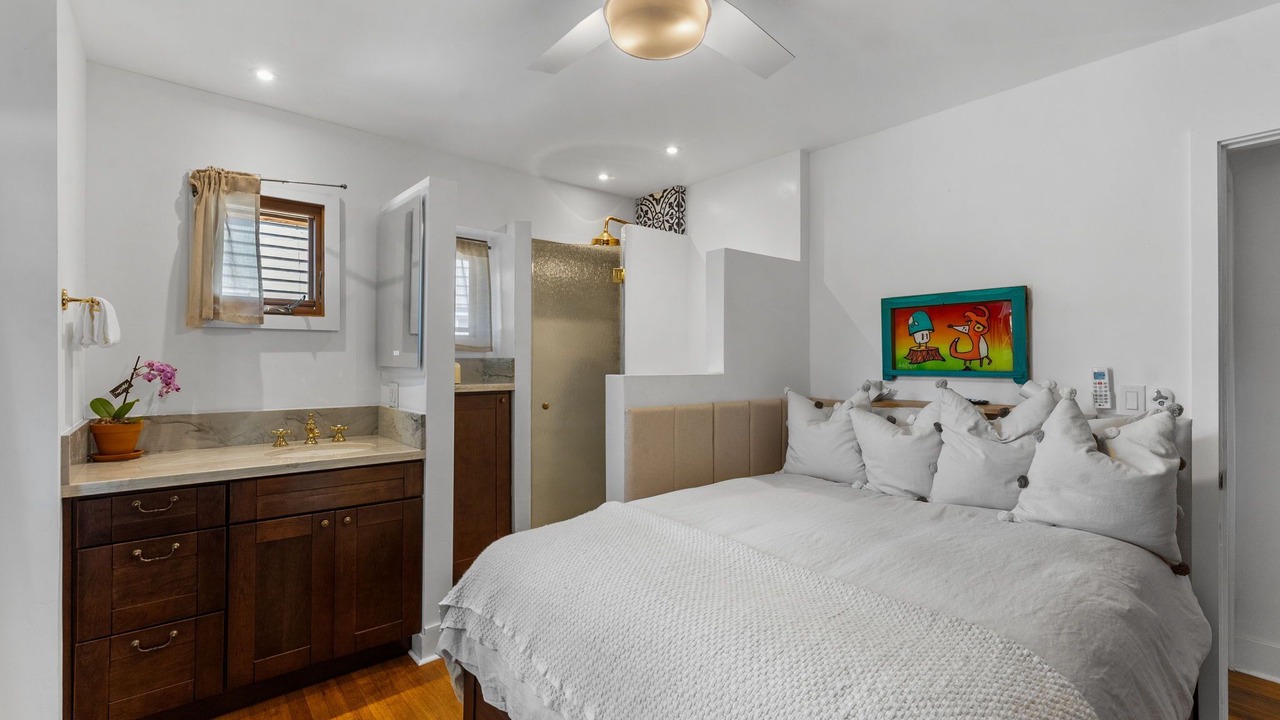 Photo of Bedroom in University Heights