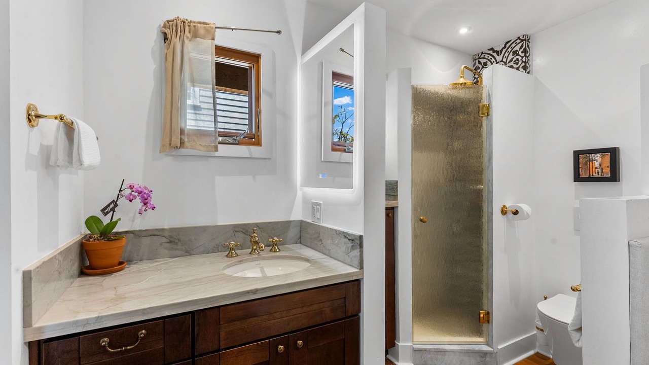 Photo of Bathroom in University Heights