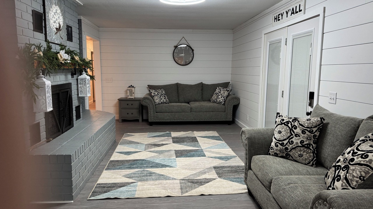 Photo of Livingroom in Bryant