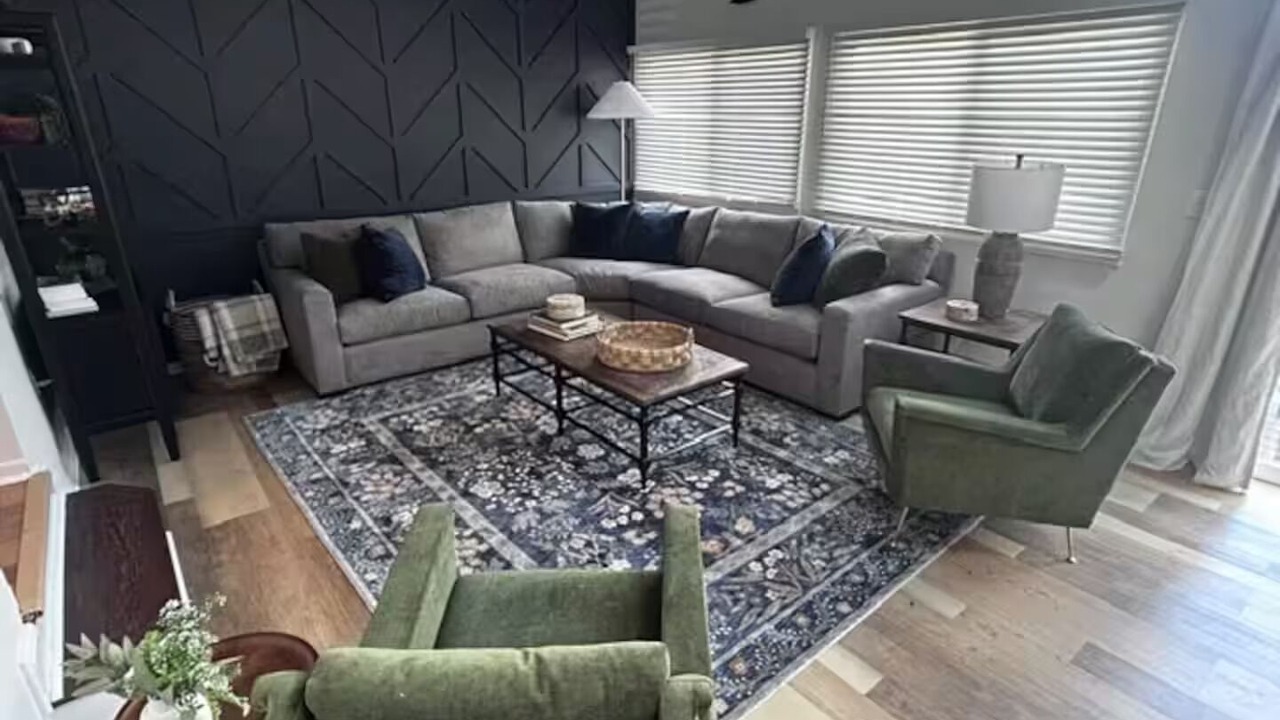 Photo of Livingroom in Vernon