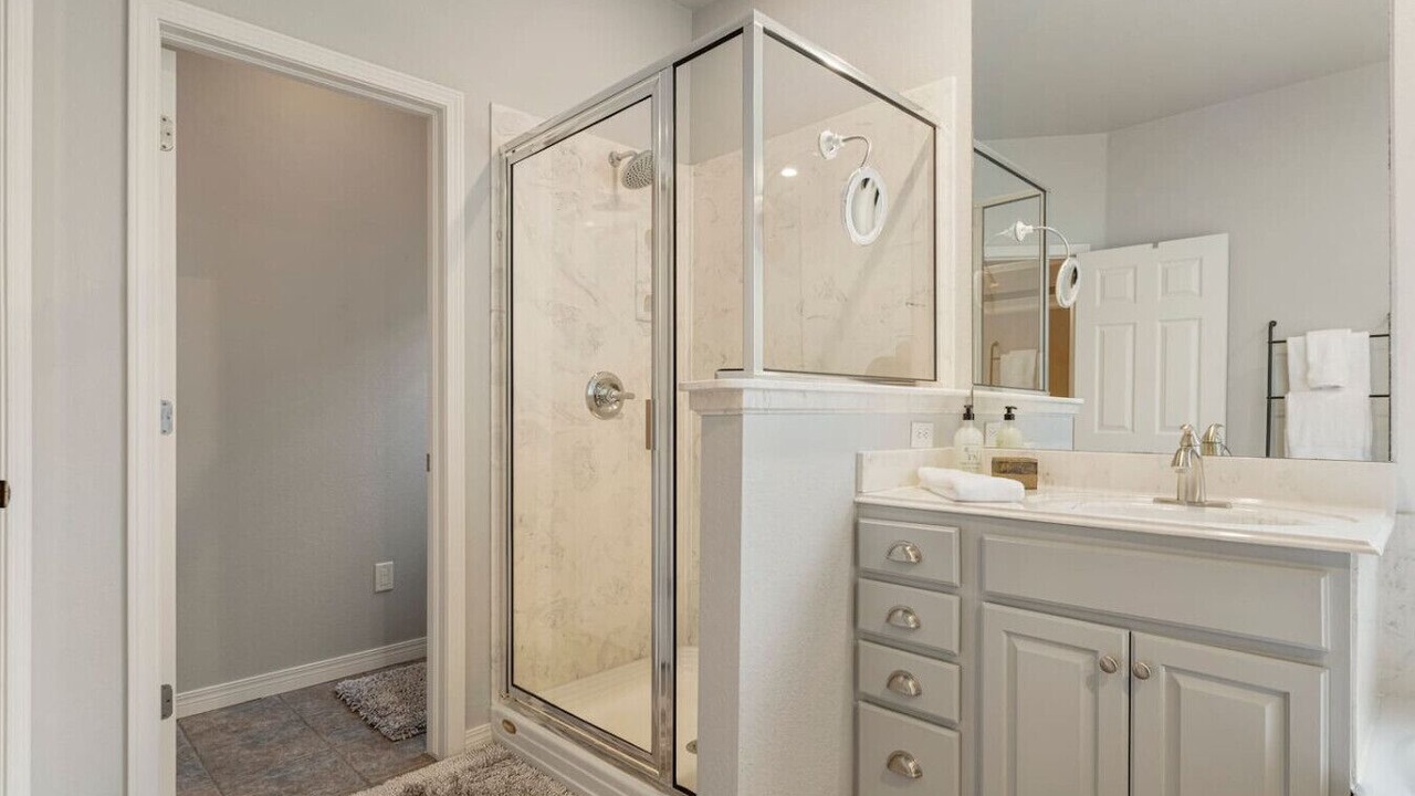 Photo of Bathroom in Jenks