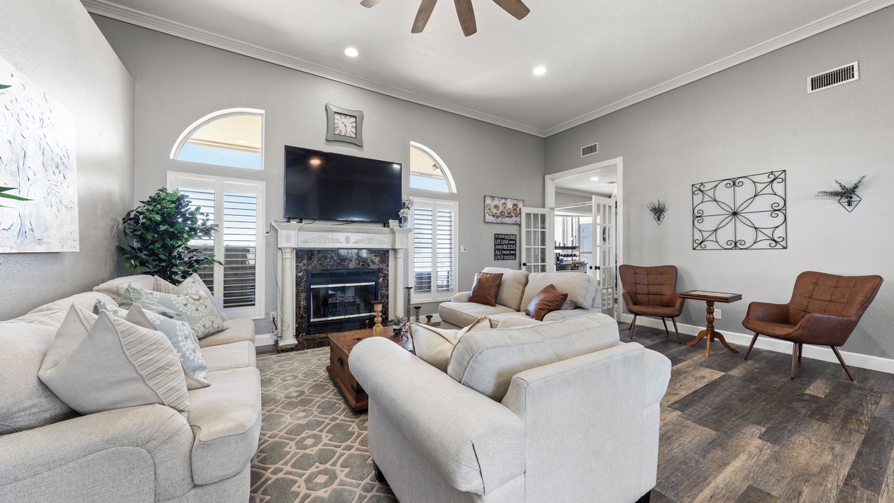 Photo of Bedroom in Bruceville-Eddy
