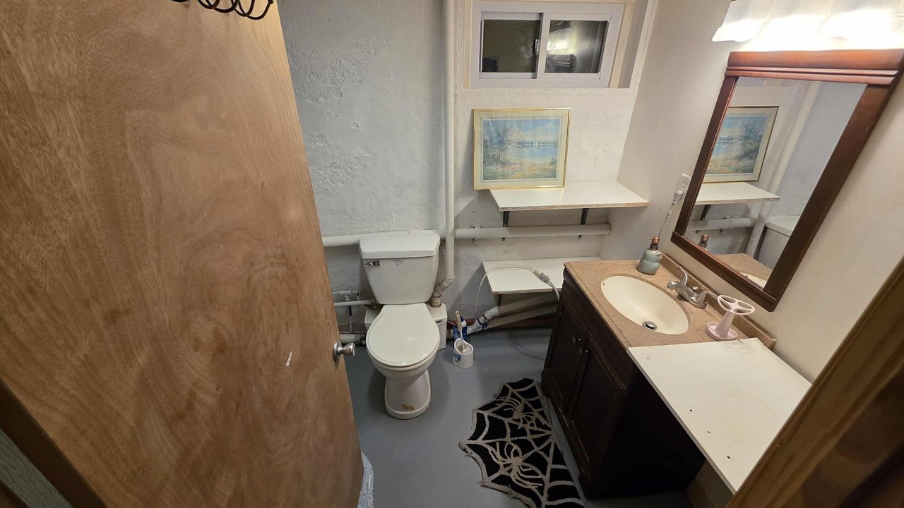 Photo of Bathroom in Albany