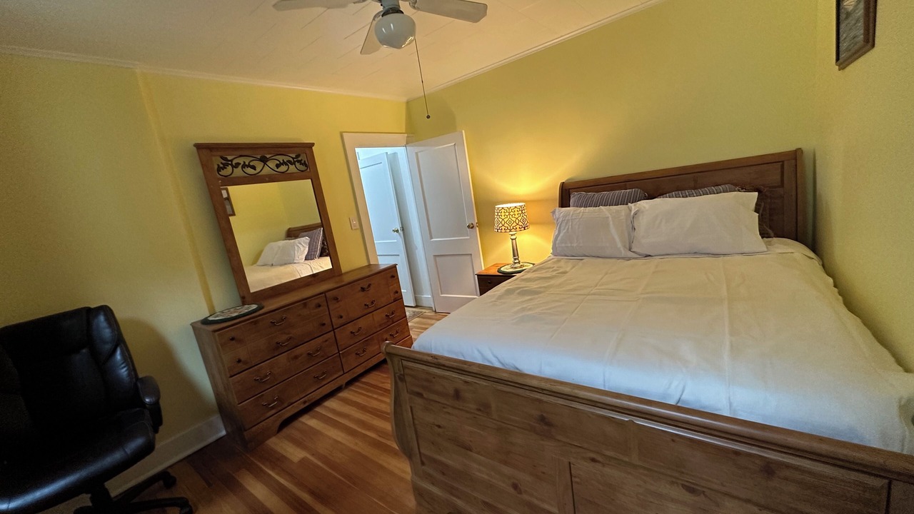 Photo of Bedroom in Albany