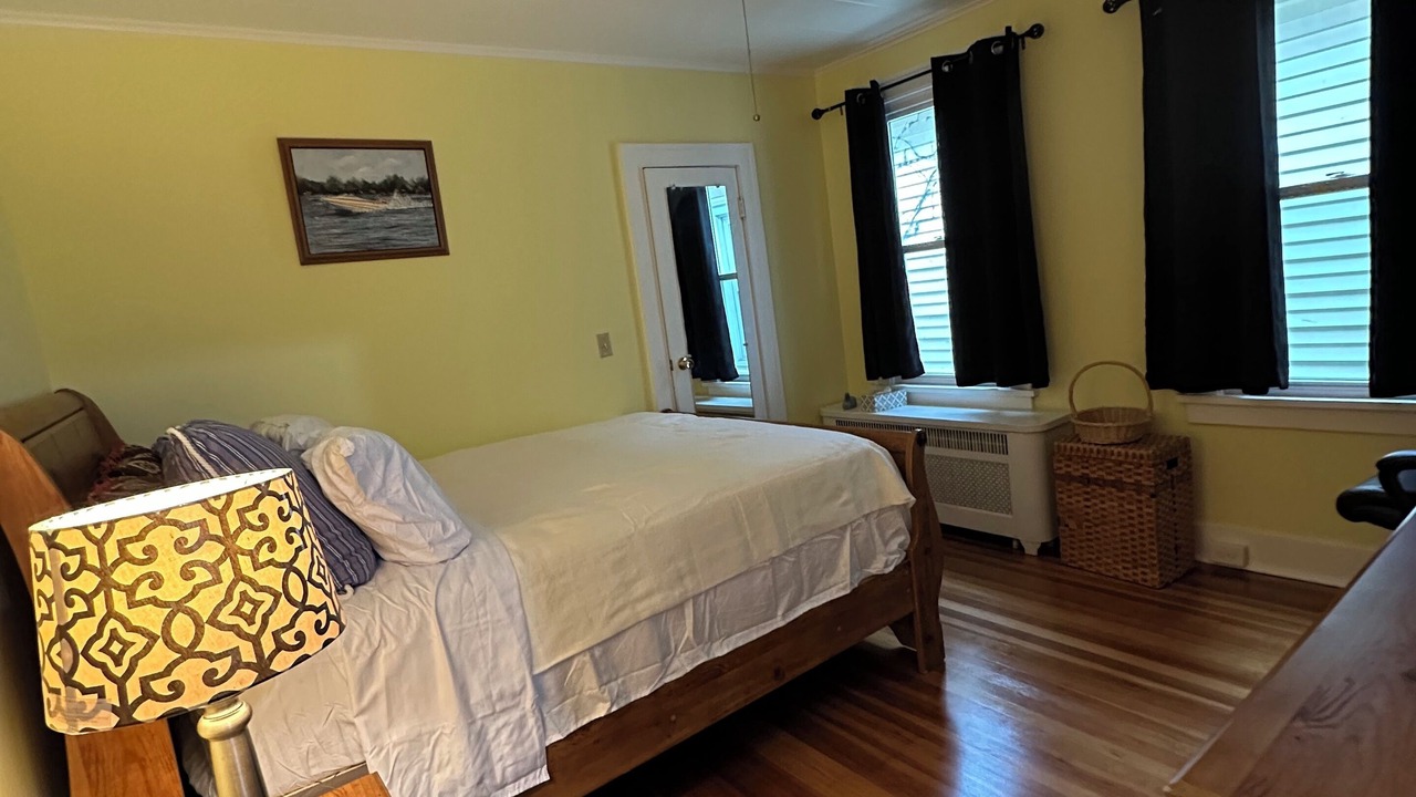 Photo of Bedroom in Albany