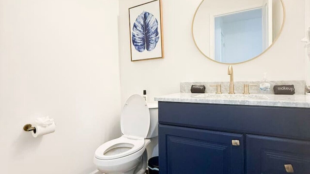 Photo of Bathroom in Linn Creek