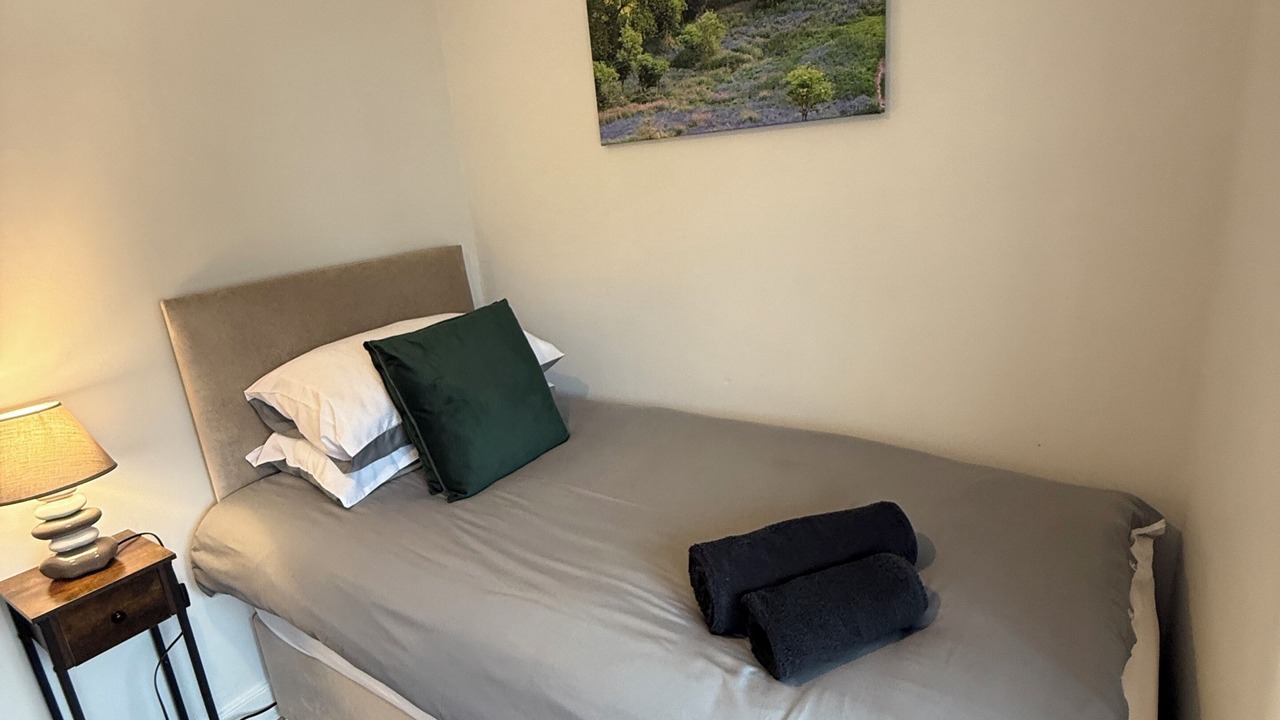 Photo of Bedroom in East Budleigh