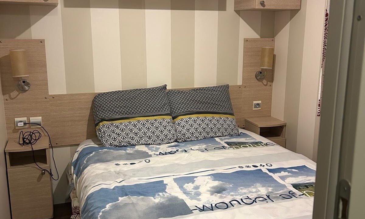 Photo of Bedroom in Asserac