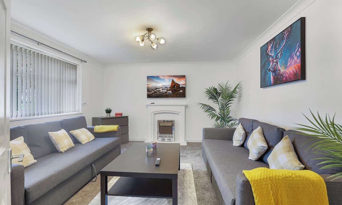 Photo of Livingroom in Gateshead