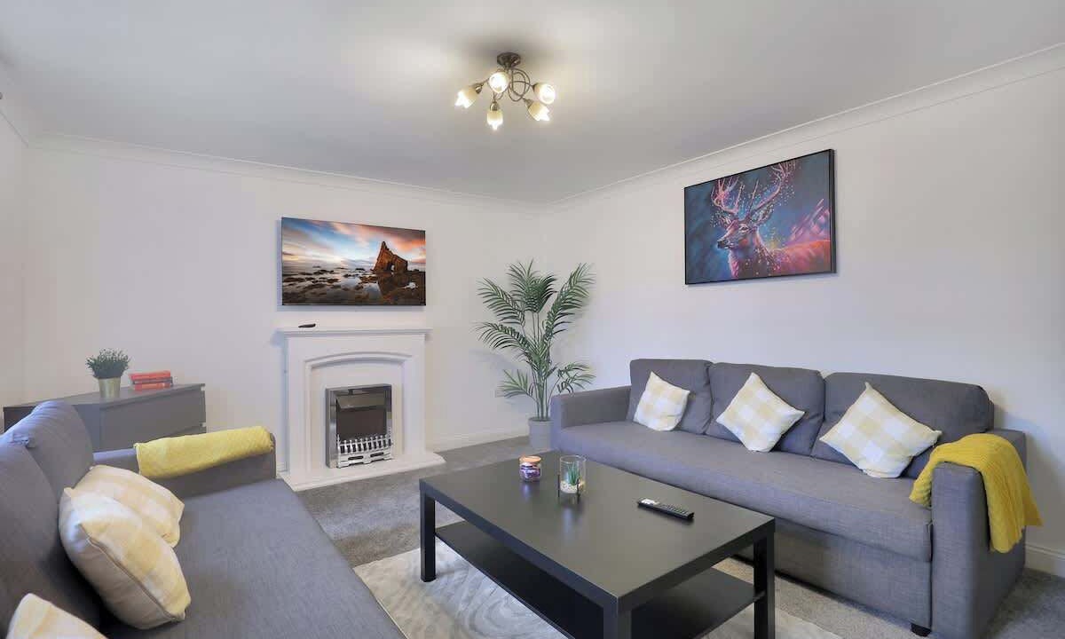 Photo of Livingroom in Gateshead