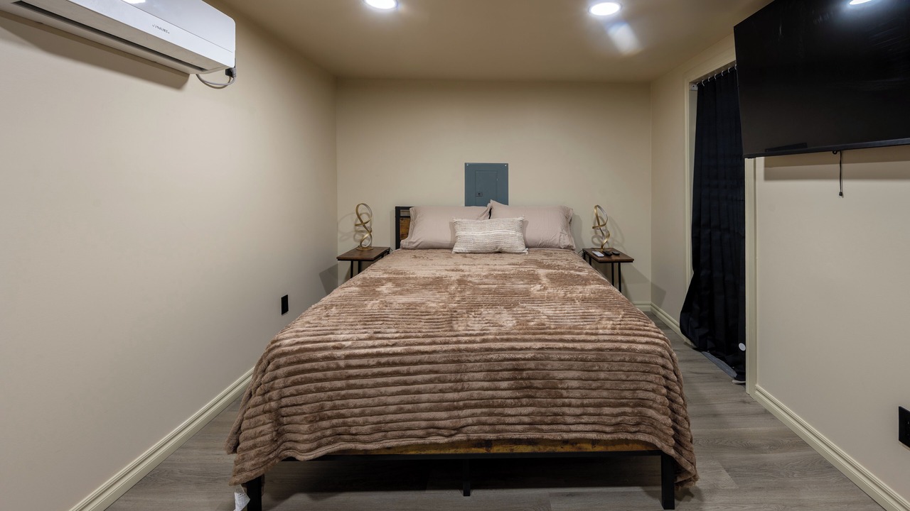 Photo of Bedroom in Tulsa
