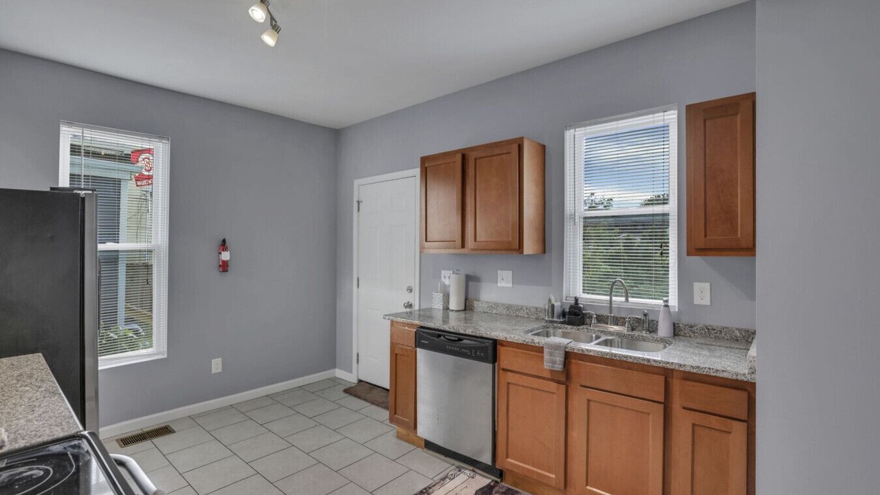 Photo of Kitchen in Weinland Park