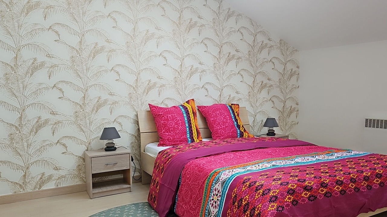 Photo of Bedroom in Charleville-Mezieres
