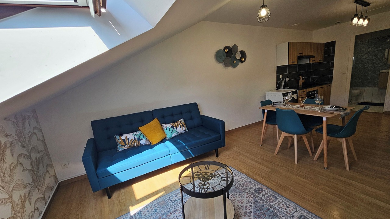 Photo of Livingroom in Charleville-Mezieres