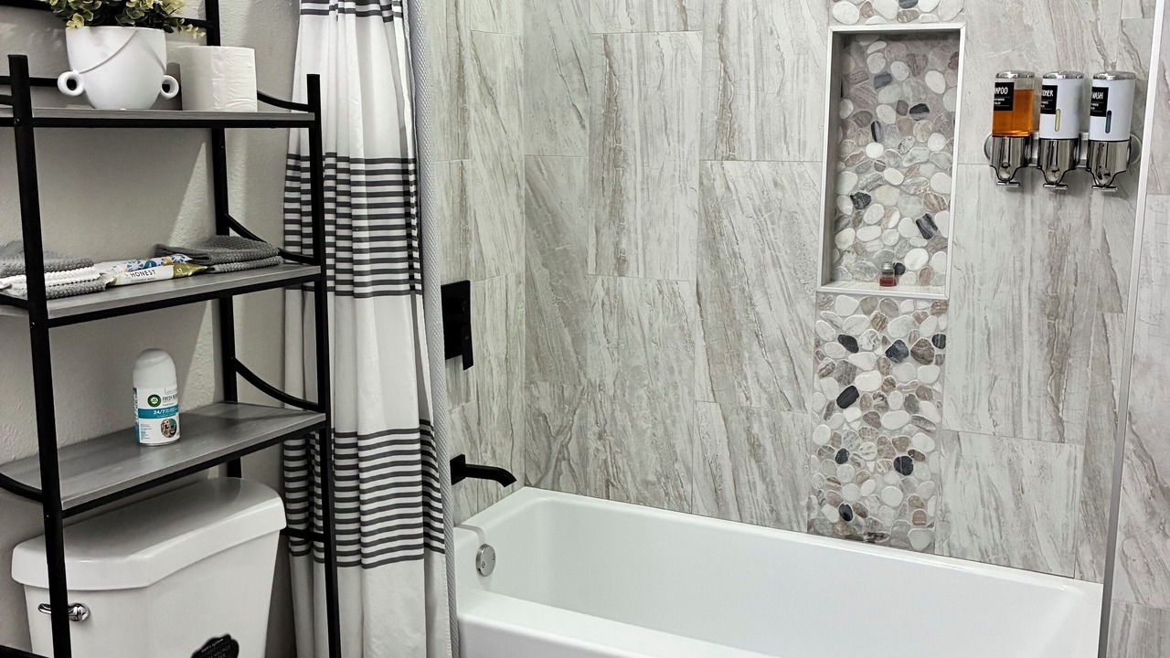 Photo of Bathroom in La Grange
