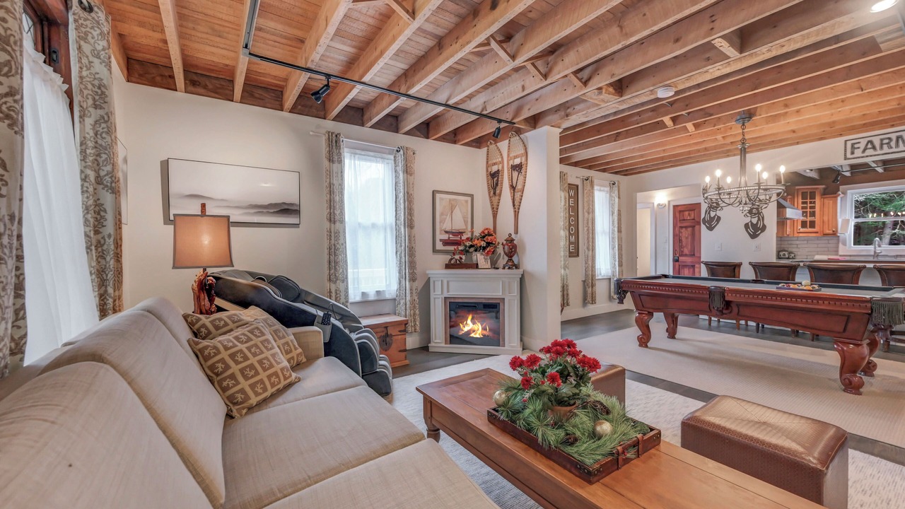 Photo of Livingroom in Pocono Pines