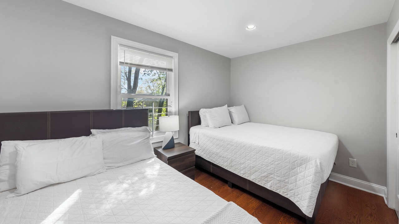 Photo of Bedroom in Roselle