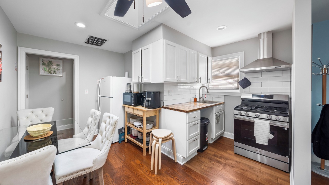 Photo of Kitchen in Roselle